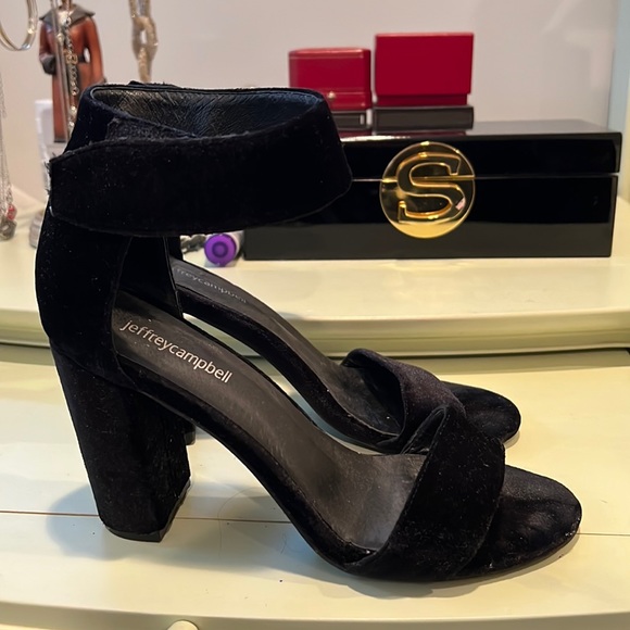 Jeffrey Campbell open toe heels - Picture 2 of 6